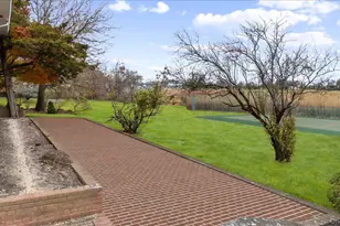 246 Briarwood Crossing, Lawrence, NY 11559 - Photo 14