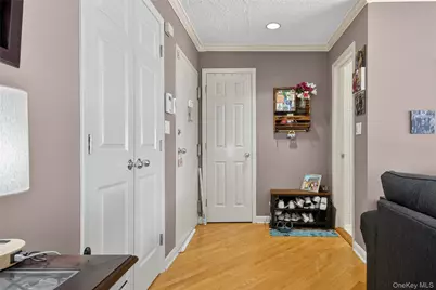 332 Richard Court, Pomona, NY 10970 - Photo 8