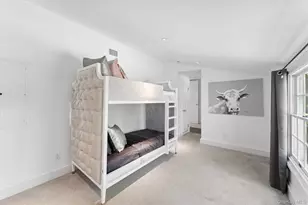 129 Oneck Ln, Westhampton Beach, NY 11978 - Photo 22