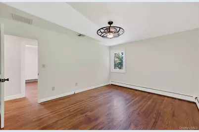 21 Crest Court, Hopewell Junction, NY 12533 - Photo 28