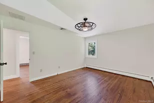 21 Crest Ct, Hopewell Junction, NY 12533 - Photo 28