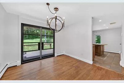 21 Crest Court, Hopewell Junction, NY 12533 - Photo 14