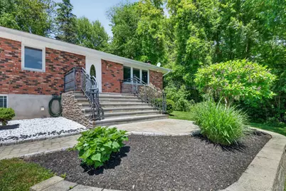 21 Crest Court, Hopewell Junction, NY 12533 - Photo 40