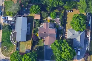 40 Straw Ln, Islandia, NY 11749 - Photo 2