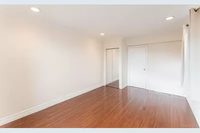 150-11 72nd Road #H4, Kew Gardens, NY 11367 - Photo 8