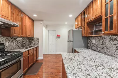 150-11 72nd Road #H4, Kew Gardens, NY 11367 - Photo 12