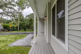 40 Zenith Rd, Rocky Point, NY 11778 - Photo 4