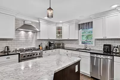 11 Chester Avenue, Congers, NY 10920 - Photo 12