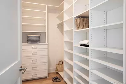 8 Boulevard West #302, Pelham, NY 10803 - Photo 10