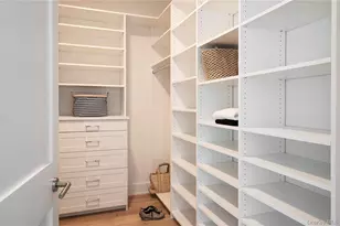 8 Boulevard W, Pelham, NY 10803 - Photo 10