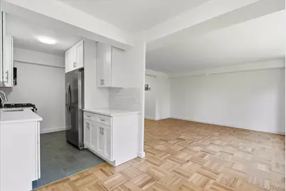 21-15 34th Avenue #3A, Astoria, NY 11106 - Photo 6
