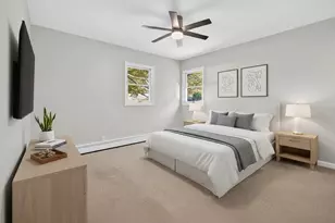 14 Muncey Rd, Bay Shore, NY 11706 - Photo 4