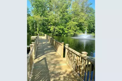34 Lakeshore Drive, Eastchester, NY 10709 - Photo 42