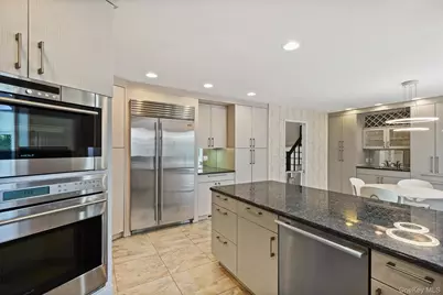 40 Brae Burn Drive, Purchase, NY 10577 - Photo 8