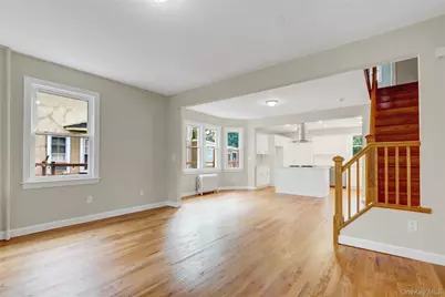 16 Howard Court, New York, NY 10310 - Photo 4