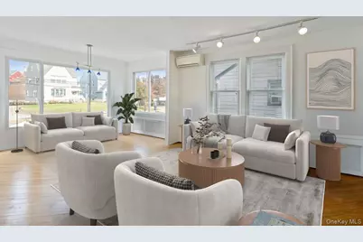 80 Munro Boulevard, Valley Stream, NY 11581 - Photo 4