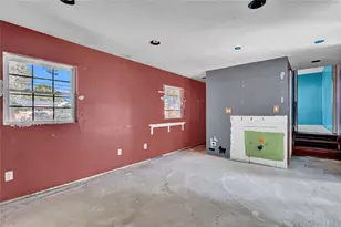 90 30th St, Copiague, NY 11726 - Photo 10