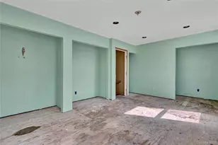 90 30th St, Copiague, NY 11726 - Photo 20