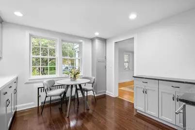 417 Wynnewood Road, Pelham, NY 10803 - Photo 16