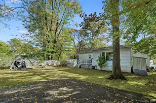 52 Rogers Dr, New Rochelle, NY 10804 - Photo 22