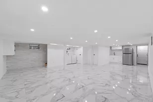 110 Walnut St, Forest Hills, NY 11375 - Photo 20