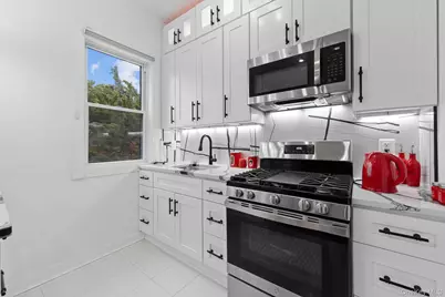 110 Walnut Street, Forest Hills, NY 11375 - Photo 38