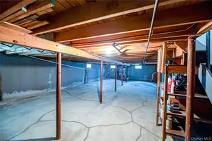 2672 Martin Ave, Bellmore, NY 11710 - Photo 16