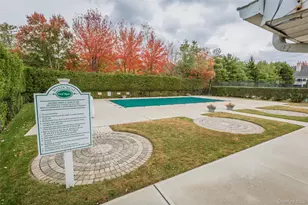 32 Scarborough Dr, Smithtown, NY 11787 - Photo 24