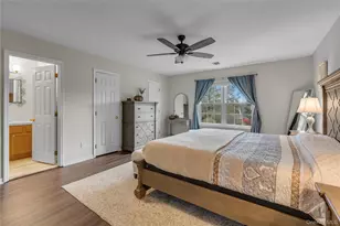 32 Scarborough Dr, Smithtown, NY 11787 - Photo 10