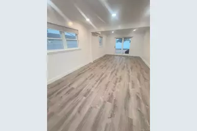 110 Parkside Drive N, Levittown, NY 11756 - Photo 2