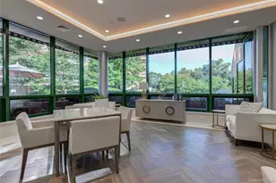 100 Hilton Ave, Garden City, NY 11530 - Photo 32