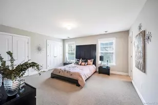 4 Haverton Ct, Riverhead, NY 11901 - Photo 36