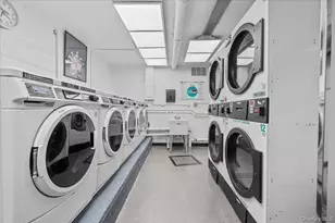 5425 Valles Ave, Bronx, NY 10471 - Photo 14