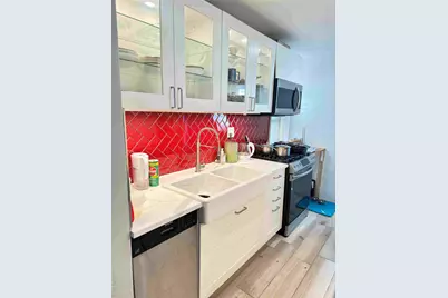 38-15 149th Street #3V, Flushing, NY 11354 - Photo 6