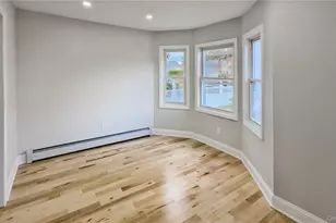 138 Windsor Pkwy, Hempstead, NY 11550 - Photo 20