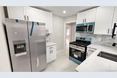 138 Windsor Parkway, Hempstead, NY 11550 - Photo 24