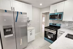 138 Windsor Pkwy, Hempstead, NY 11550 - Photo 24