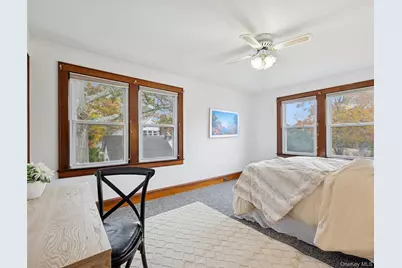 148 Woodhull Avenue, Riverside, NY 11901 - Photo 14