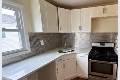 114-88 177th Place, Saint Albans, NY 11434 - Photo 2