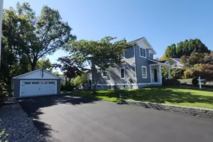 215 Catherine St, Buchanan, NY 10511 - Photo 2