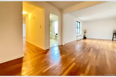 38-15 149 Street #3C, Flushing, NY 11354 - Photo 6