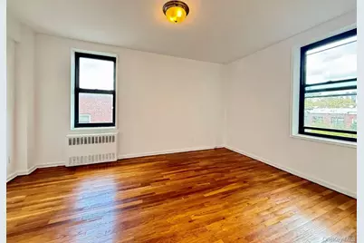 38-15 149 Street #3C, Flushing, NY 11354 - Photo 8