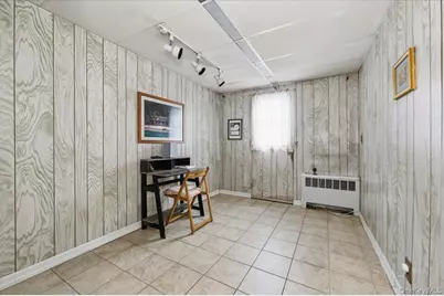 2708 Seymour Avenue, Bronx, NY 10469 - Photo 12