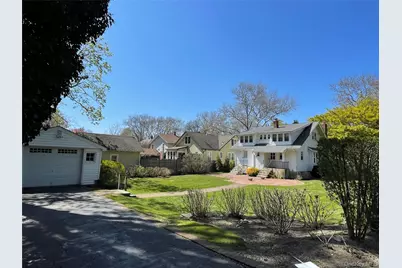 38 Sammis Street, Huntington, NY 11743 - Photo 18