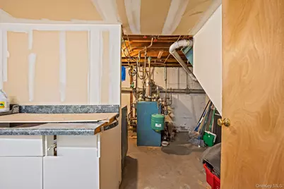 2001 N Jerusalem Road, East Meadow, NY 11554 - Photo 26