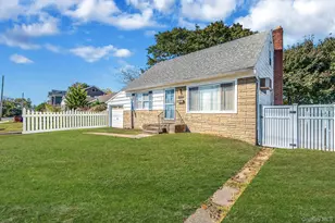 2001 N Jerusalem Rd, East Meadow, NY 11554 - Photo 2