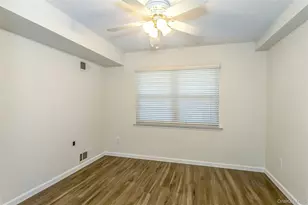 93 Palo Alto Dr, Plainview, NY 11803 - Photo 14