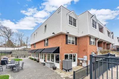 93 Palo Alto Drive, Plainview, NY 11803 - Photo 16