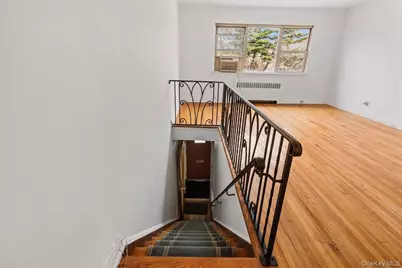 87-24 Marengo Street #2B, Holliswood, NY 11432 - Photo 18