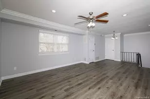 442 Lake Pointe Dr, Middle Island, NY 11953 - Photo 4
